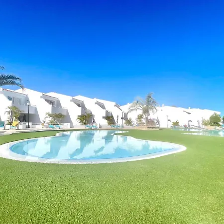 Estudio Con Wifi Y Piscina, Proximas Restaurantes En Tenerife Sur Apartment